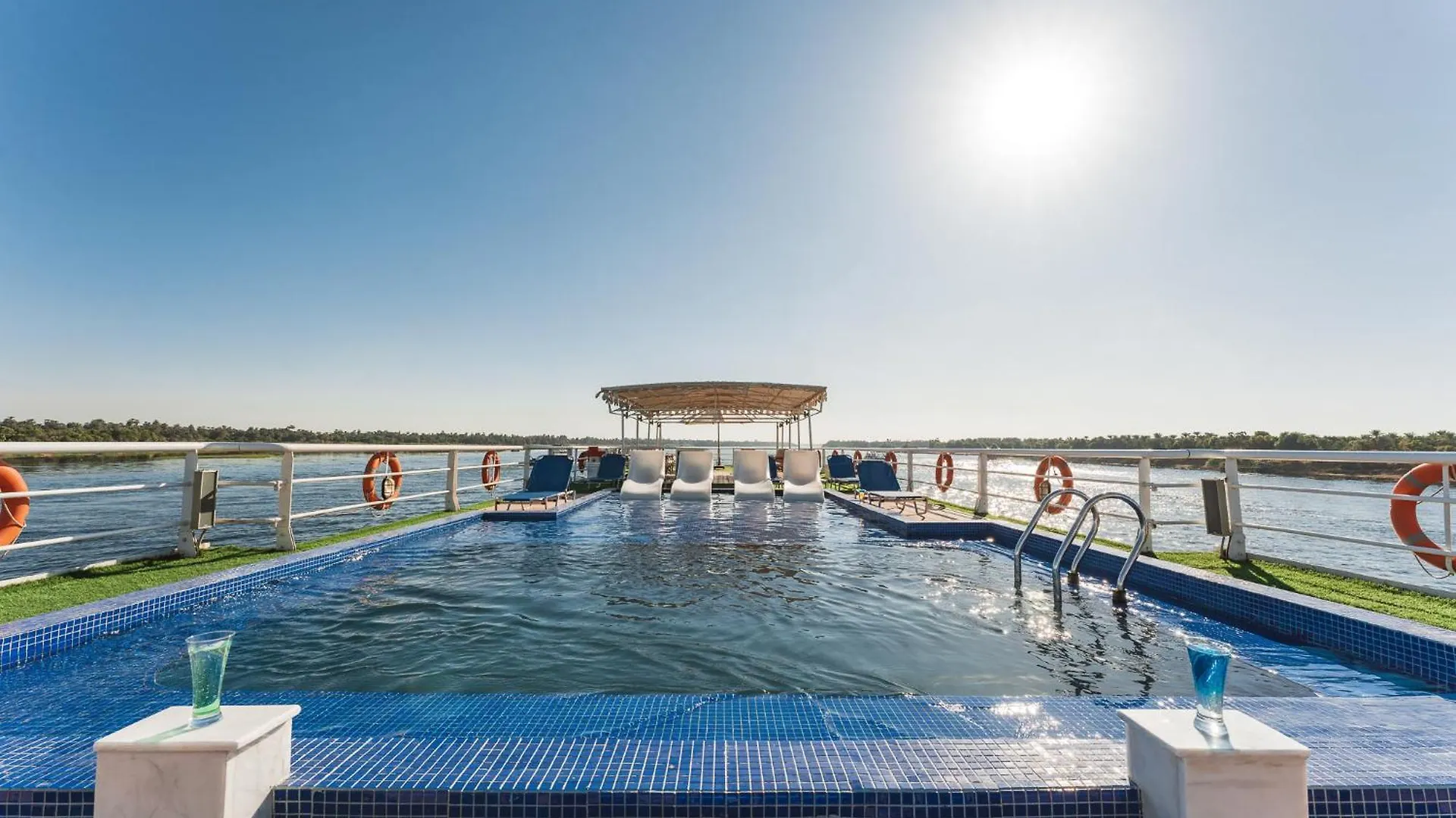 Savoy Yacht - Exclusive Nile Cruise From Luxor To Aswan Hotel 0*,  Egypt