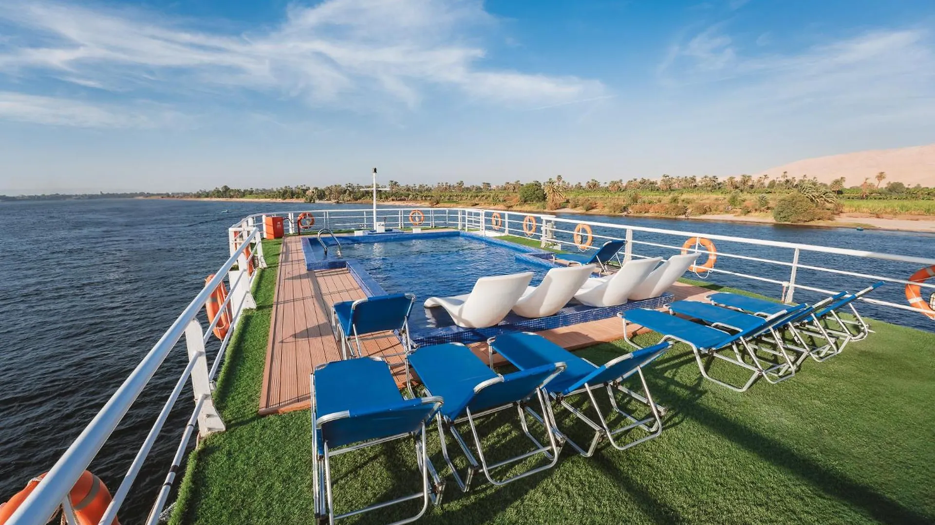 Savoy Yacht - Exclusive Nile Cruise From Luxor To Aswan Hotel Botel
