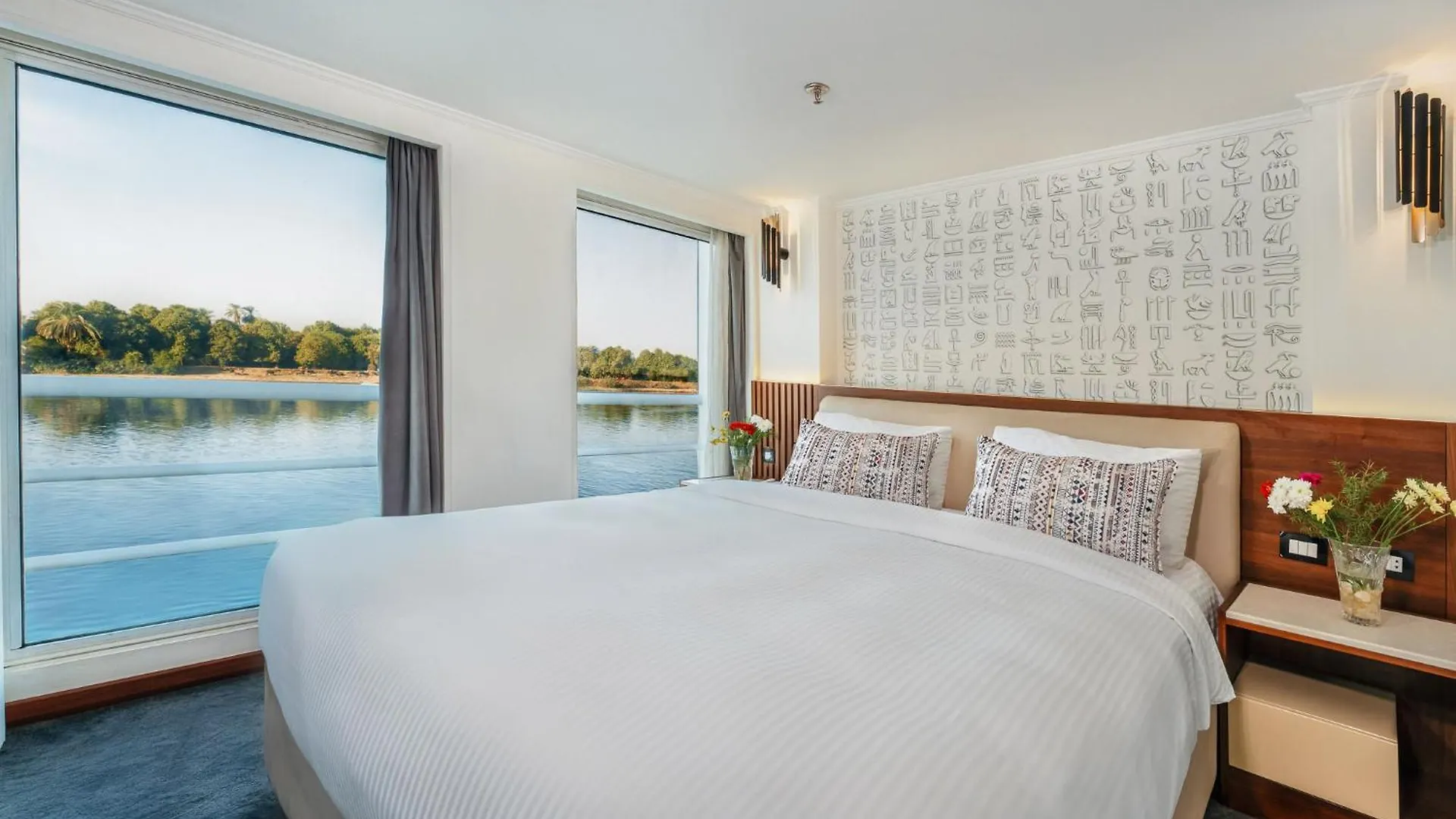 Savoy Yacht - Exclusive Nile Cruise From Luxor To Aswan Hotel 0*,  Egypt