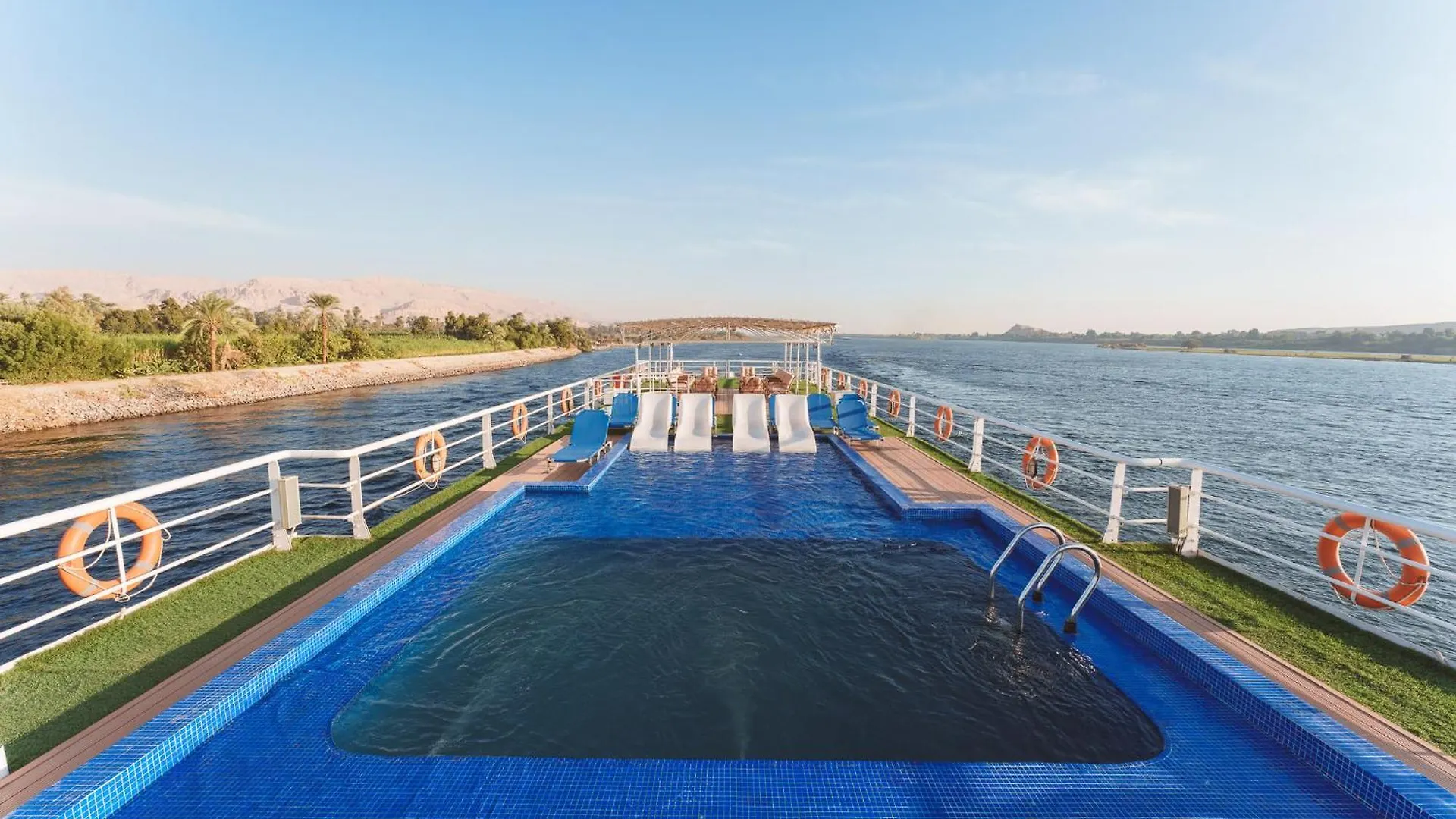 Botel Savoy Yacht - Exclusive Nile Cruise From Luxor To Aswan Hotel